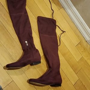 Womens suede knee high Maroon Sz 7 boots